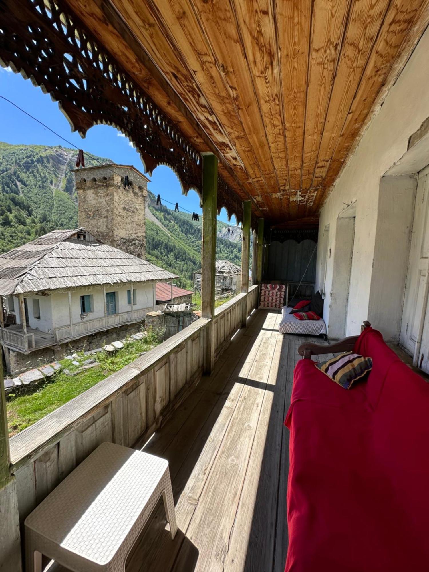 Panorama Guesthouse Mata C. Adishi 외부 사진