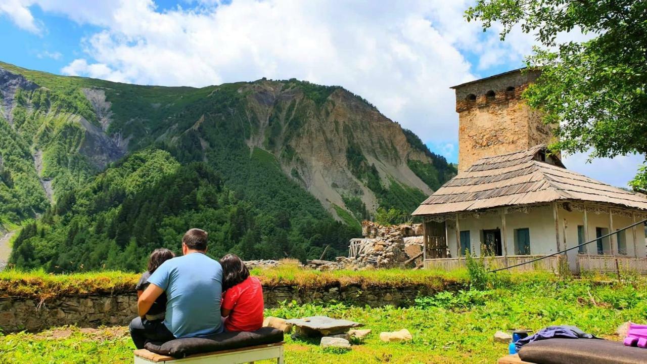 Panorama Guesthouse Mata C. Adishi 외부 사진